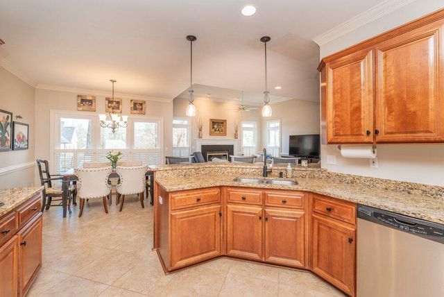 521 Oak Creek Drive, North Augusta, SC 29860