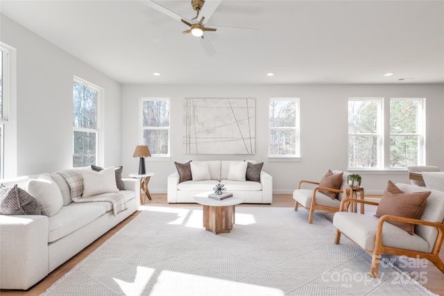 9013 Wagon Trail, Lincolnton, NC 28092