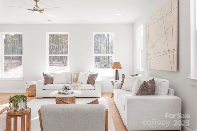 9013 Wagon Trail, Lincolnton, NC 28092