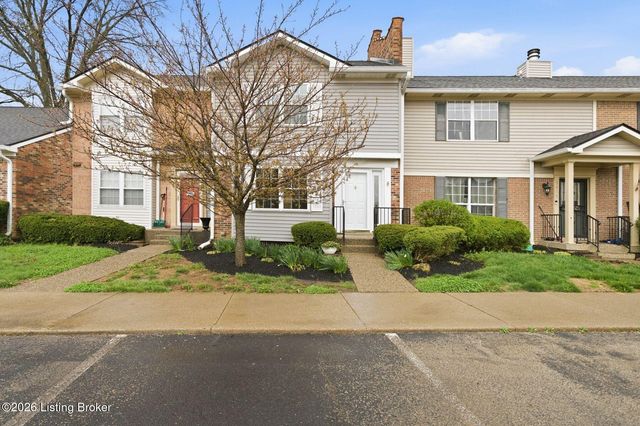 8609 Birch Ct, Louisville, KY 40242