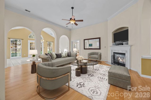 12602 Kemerton Lane, Huntersville, NC 28078