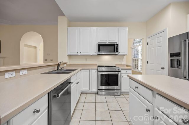 12602 Kemerton Lane, Huntersville, NC 28078