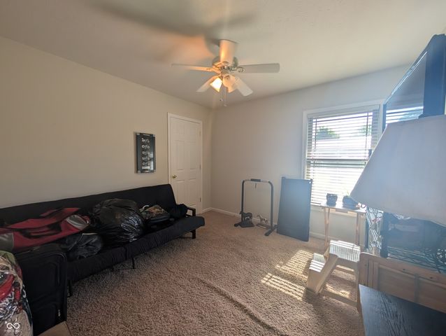 628 E 8th Street, Rushville, IN 46173