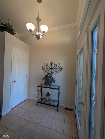 628 E 8th Street, Rushville, IN 46173