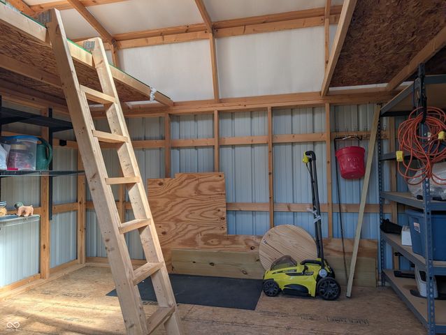628 E 8th Street, Rushville, IN 46173