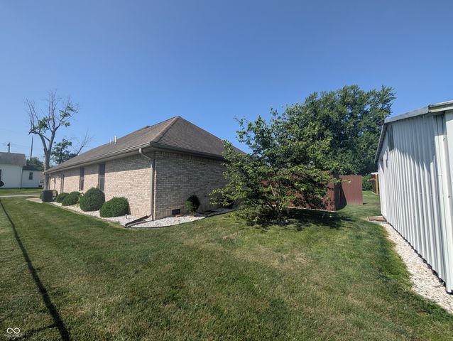 628 E 8th Street, Rushville, IN 46173