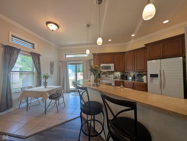 628 E 8th Street, Rushville, IN 46173