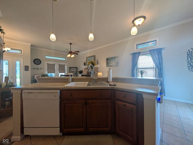 628 E 8th Street, Rushville, IN 46173