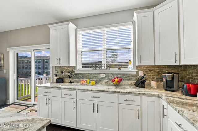 36 Mariveles Way, Tinton Falls, NJ 07724