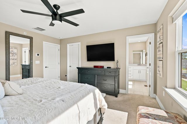 36 Mariveles Way, Tinton Falls, NJ 07724