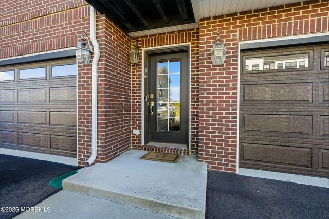 36 Mariveles Way, Tinton Falls, NJ 07724
