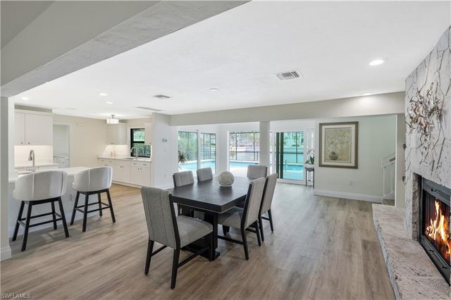 480 Oak AVE, Naples, FL 34108