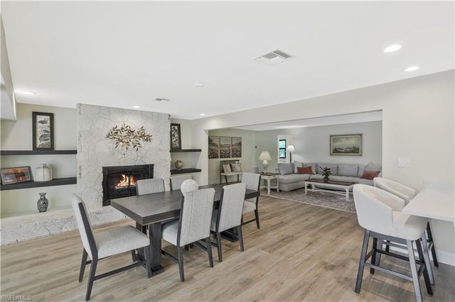 480 Oak AVE, Naples, FL 34108