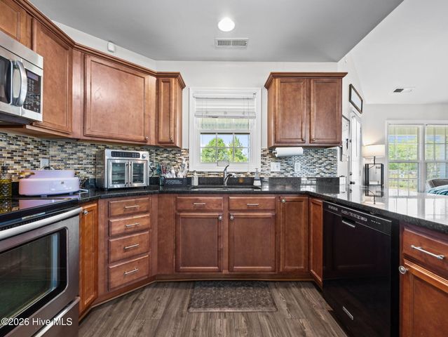 209 Cherry Blossom Drive, Richlands, NC 28574