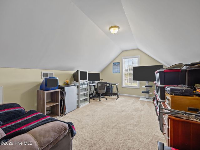 209 Cherry Blossom Drive, Richlands, NC 28574