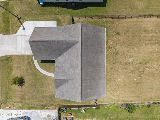 209 Cherry Blossom Drive, Richlands, NC 28574