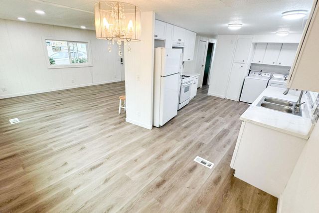 33530 Acapulco Trail, Thousand Palms, CA 92276