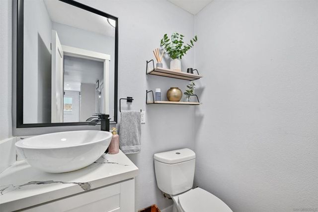 1068 Fuchsia, San Diego, CA 92154