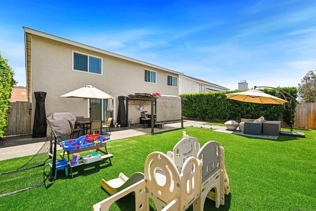 1068 Fuchsia, San Diego, CA 92154