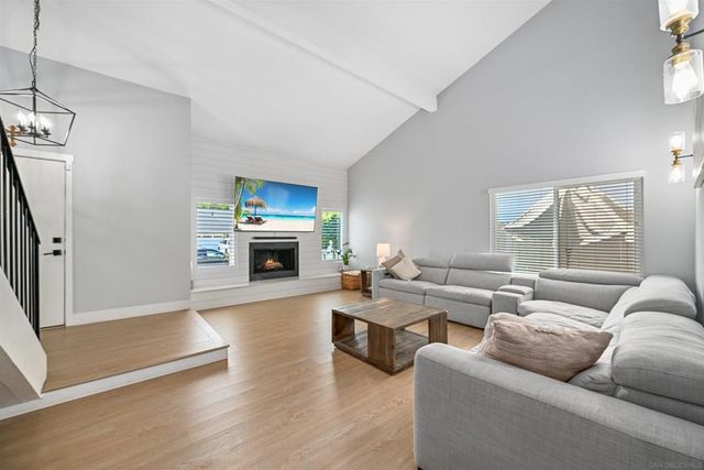 1068 Fuchsia, San Diego, CA 92154