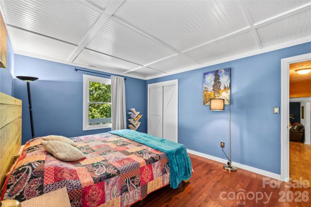 2879 Chandler Creek Road, Mars Hill, NC 28754