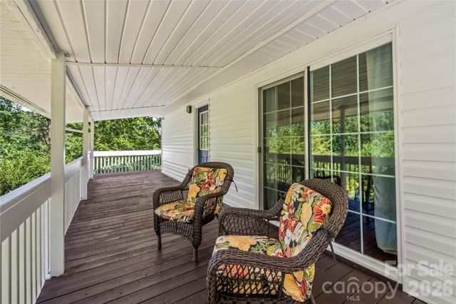 2879 Chandler Creek Road, Mars Hill, NC 28754
