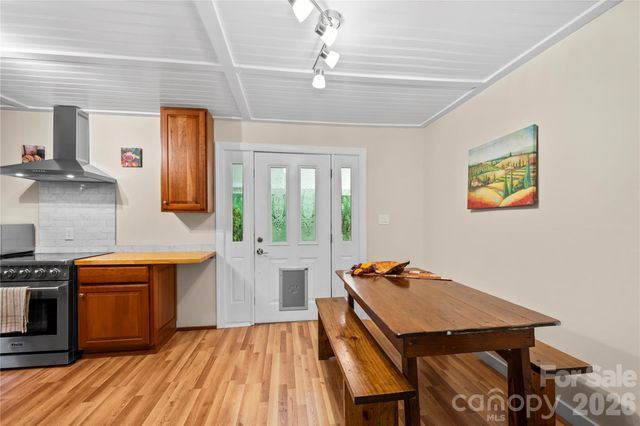 2879 Chandler Creek Road, Mars Hill, NC 28754