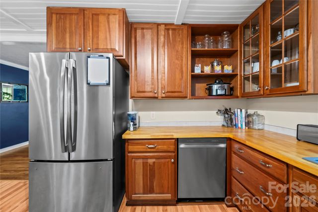 2879 Chandler Creek Road, Mars Hill, NC 28754