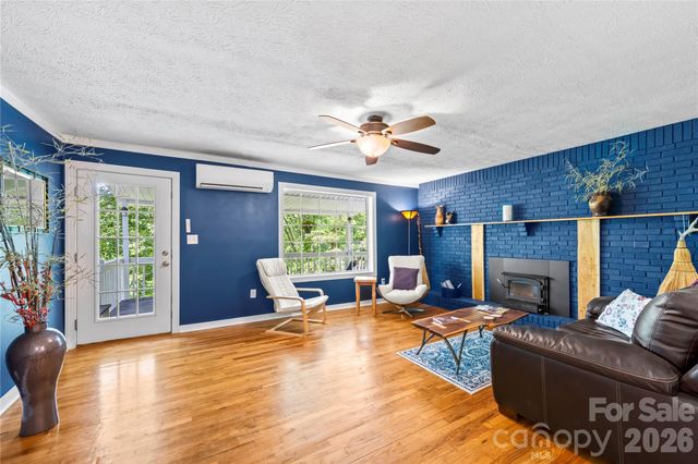 2879 Chandler Creek Road, Mars Hill, NC 28754