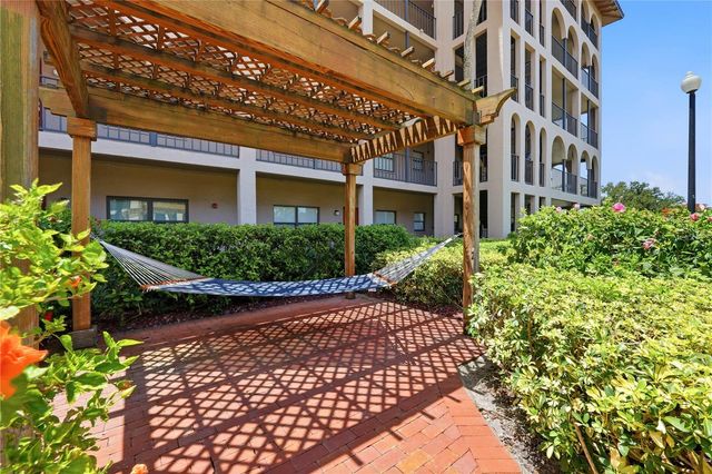 6150 GULFPORT BOULEVARD S 208, Gulfport, FL 33707