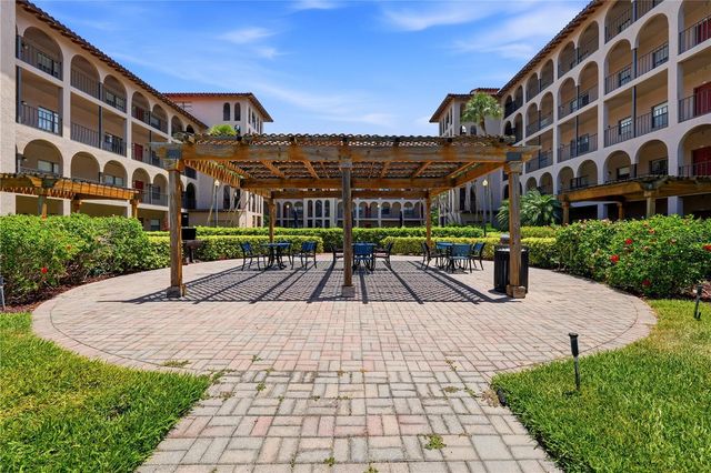 6150 GULFPORT BOULEVARD S 208, Gulfport, FL 33707