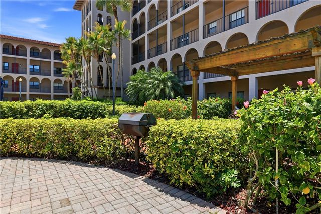 6150 GULFPORT BOULEVARD S 208, Gulfport, FL 33707