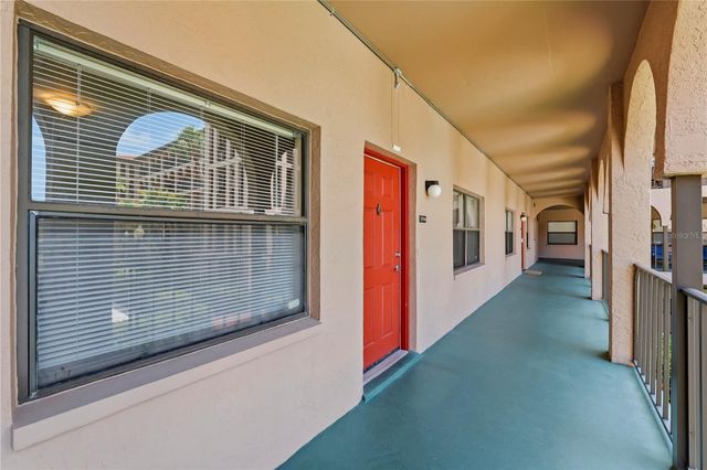 6150 GULFPORT BOULEVARD S 208, Gulfport, FL 33707