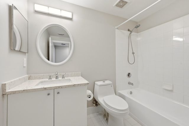 5820 W Sample Road 206, Coral Springs, FL 33067