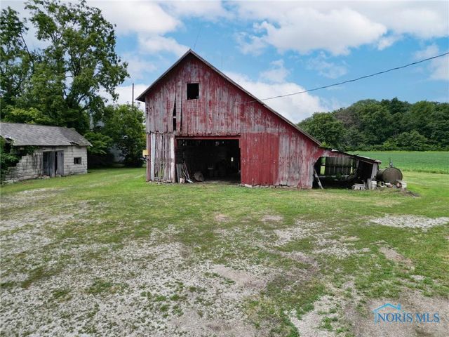 7310 Camper Road, Woodville, OH 43469