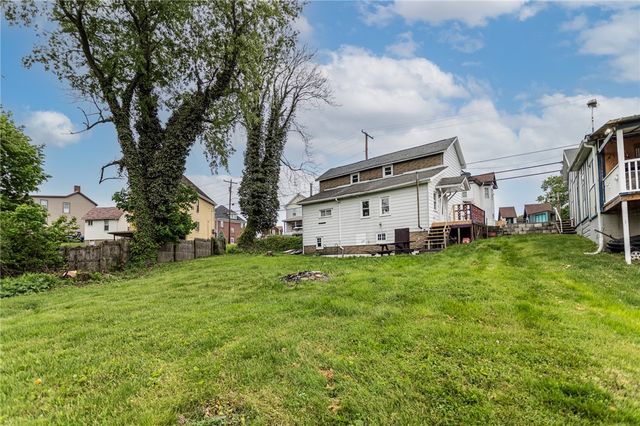 126 Snyder St, Connellsville, PA 15425