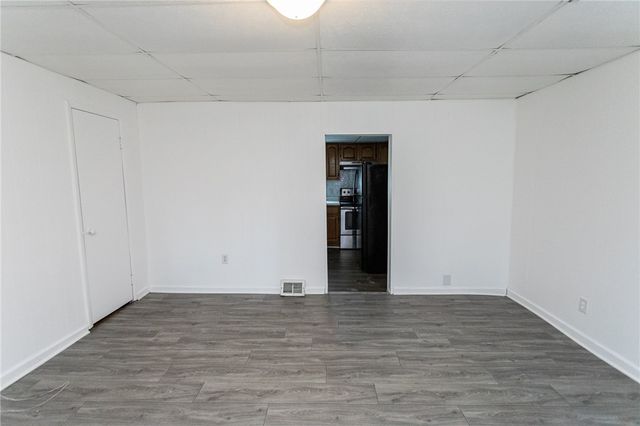 126 Snyder St, Connellsville, PA 15425