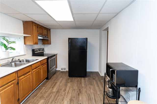 126 Snyder St, Connellsville, PA 15425