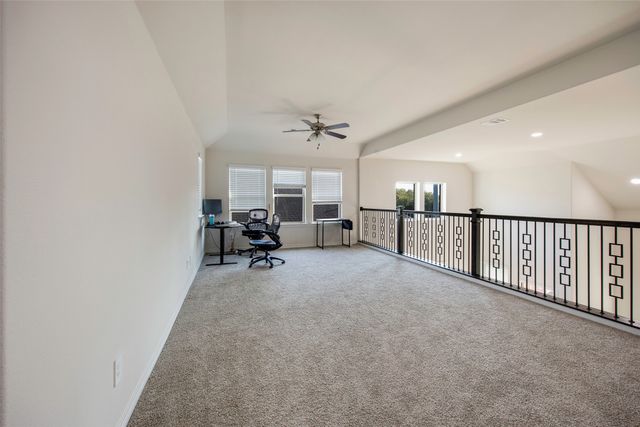 3717 Tracewood Bend, Aubrey, TX 76227