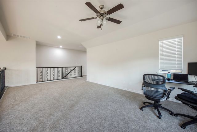 3717 Tracewood Bend, Aubrey, TX 76227