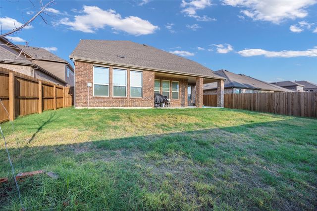 3717 Tracewood Bend, Aubrey, TX 76227