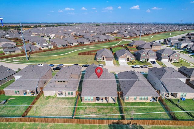 3717 Tracewood Bend, Aubrey, TX 76227