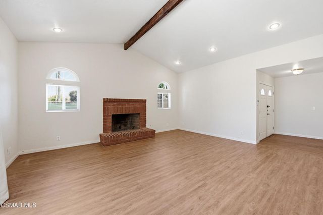 8681 Winnetka Avenue, Winnetka, CA 91306