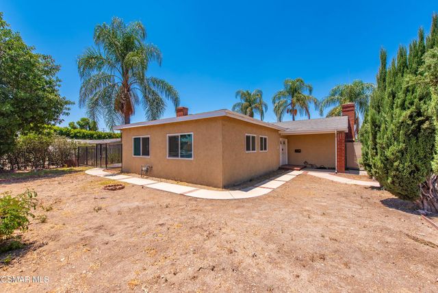 8681 Winnetka Avenue, Winnetka, CA 91306