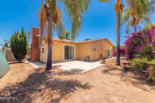 8681 Winnetka Avenue, Winnetka, CA 91306