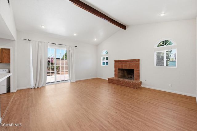 8681 Winnetka Avenue, Winnetka, CA 91306