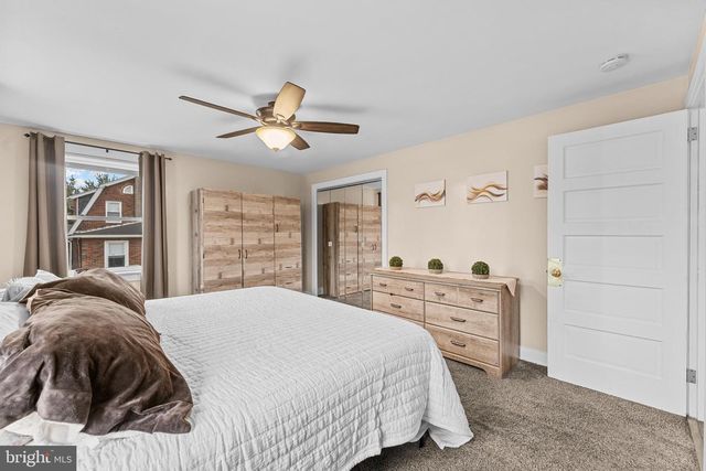 859 WALNUT ST, Royersford, PA 19468