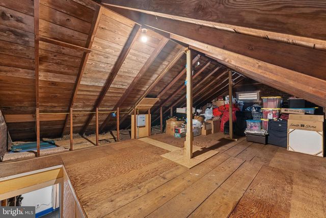 859 WALNUT ST, Royersford, PA 19468