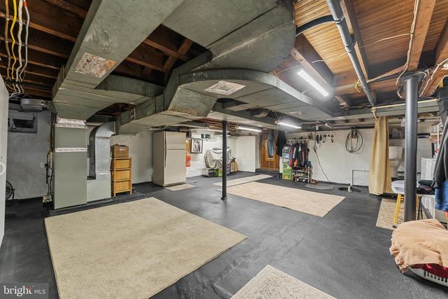 859 WALNUT ST, Royersford, PA 19468