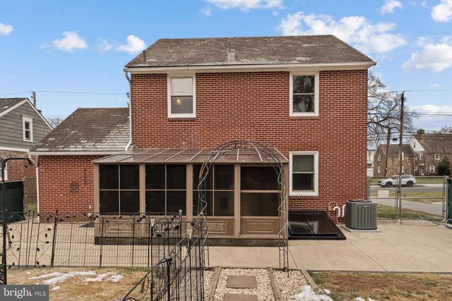 859 WALNUT ST, Royersford, PA 19468